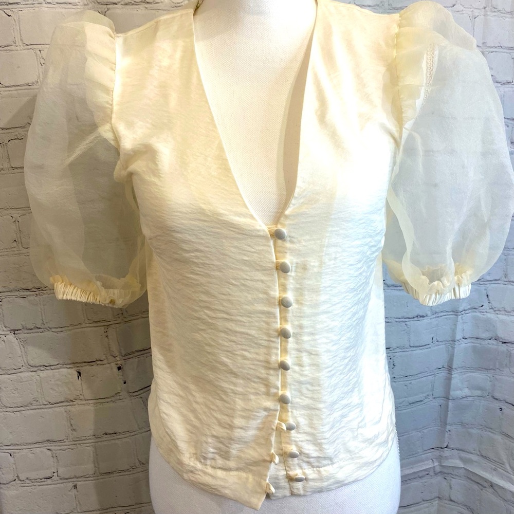 Topshop Beige Top NWT Sz 2